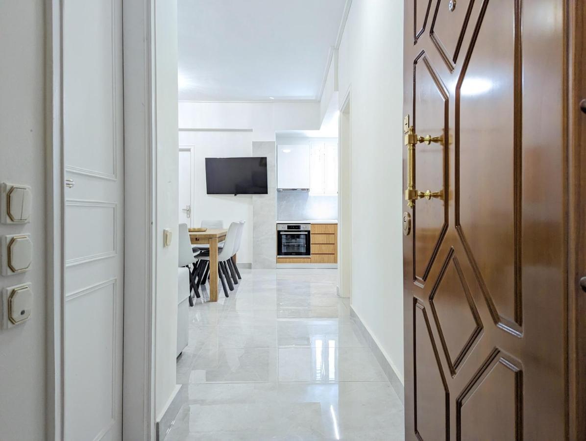 Victroria Grand Palace Apartment アテネ エクステリア 写真