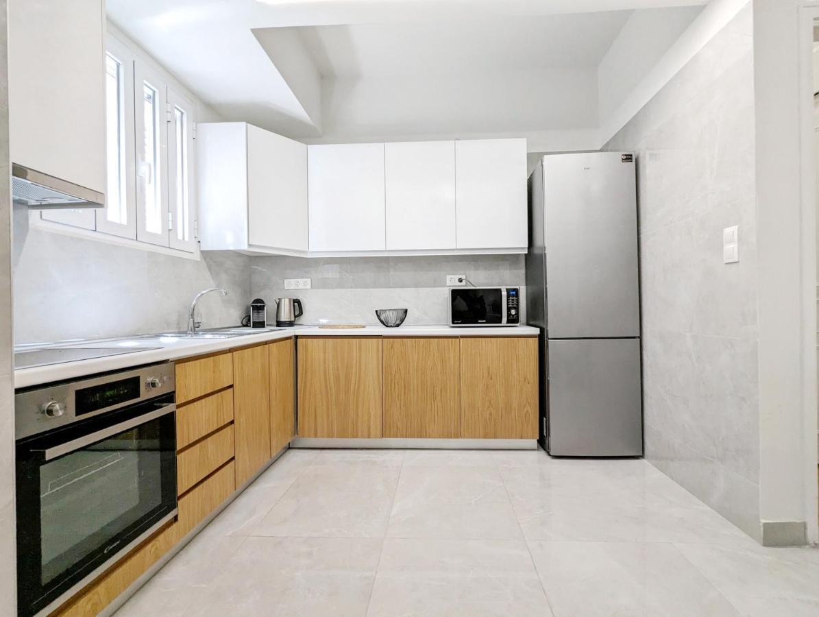 Victroria Grand Palace Apartment アテネ エクステリア 写真