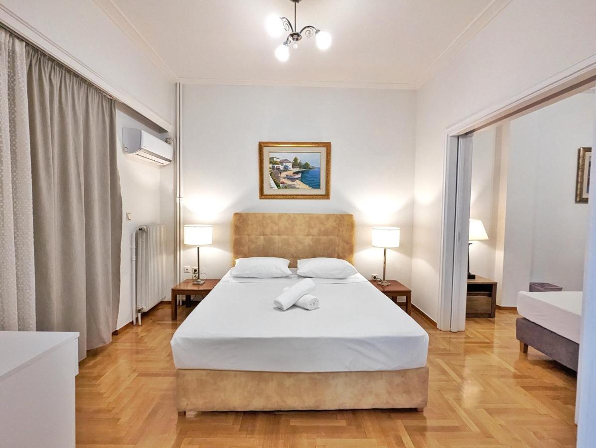 Victroria Grand Palace Apartment アテネ エクステリア 写真