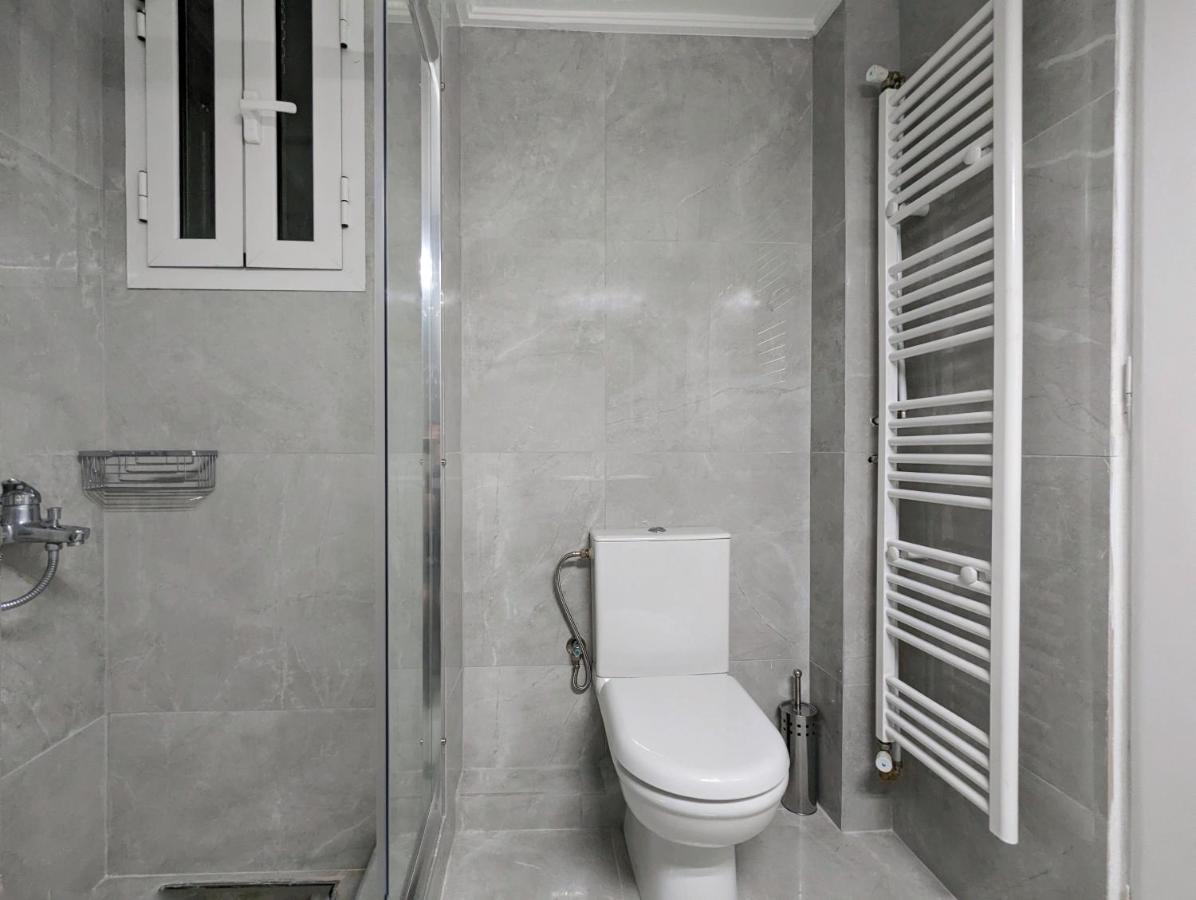 Victroria Grand Palace Apartment アテネ エクステリア 写真