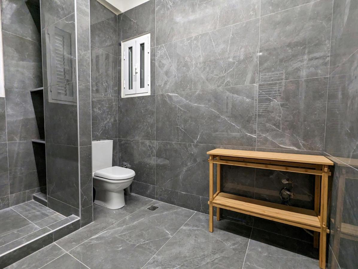 Victroria Grand Palace Apartment アテネ エクステリア 写真