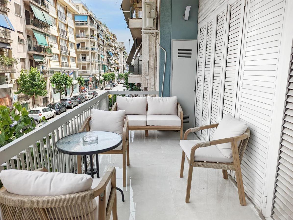 Victroria Grand Palace Apartment アテネ エクステリア 写真