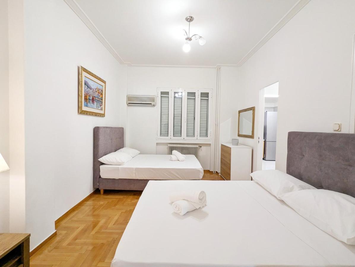 Victroria Grand Palace Apartment アテネ エクステリア 写真