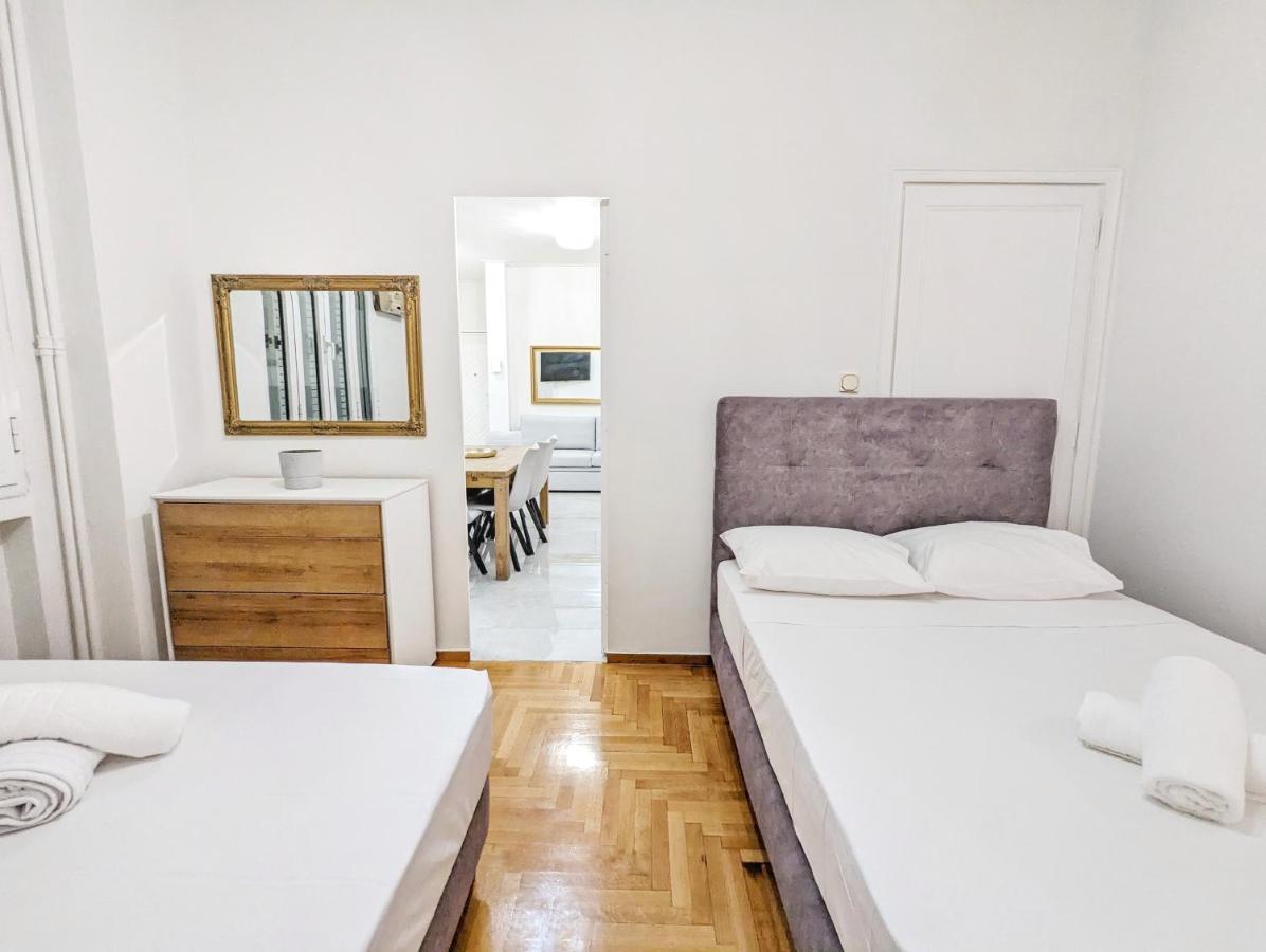 Victroria Grand Palace Apartment アテネ エクステリア 写真