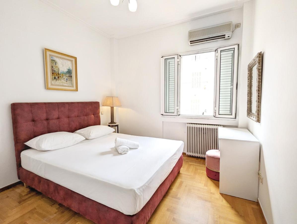 Victroria Grand Palace Apartment アテネ エクステリア 写真