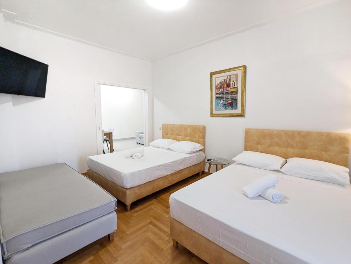 Victroria Grand Palace Apartment アテネ エクステリア 写真