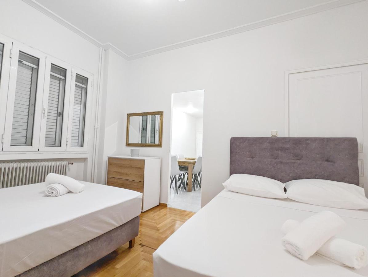 Victroria Grand Palace Apartment アテネ エクステリア 写真